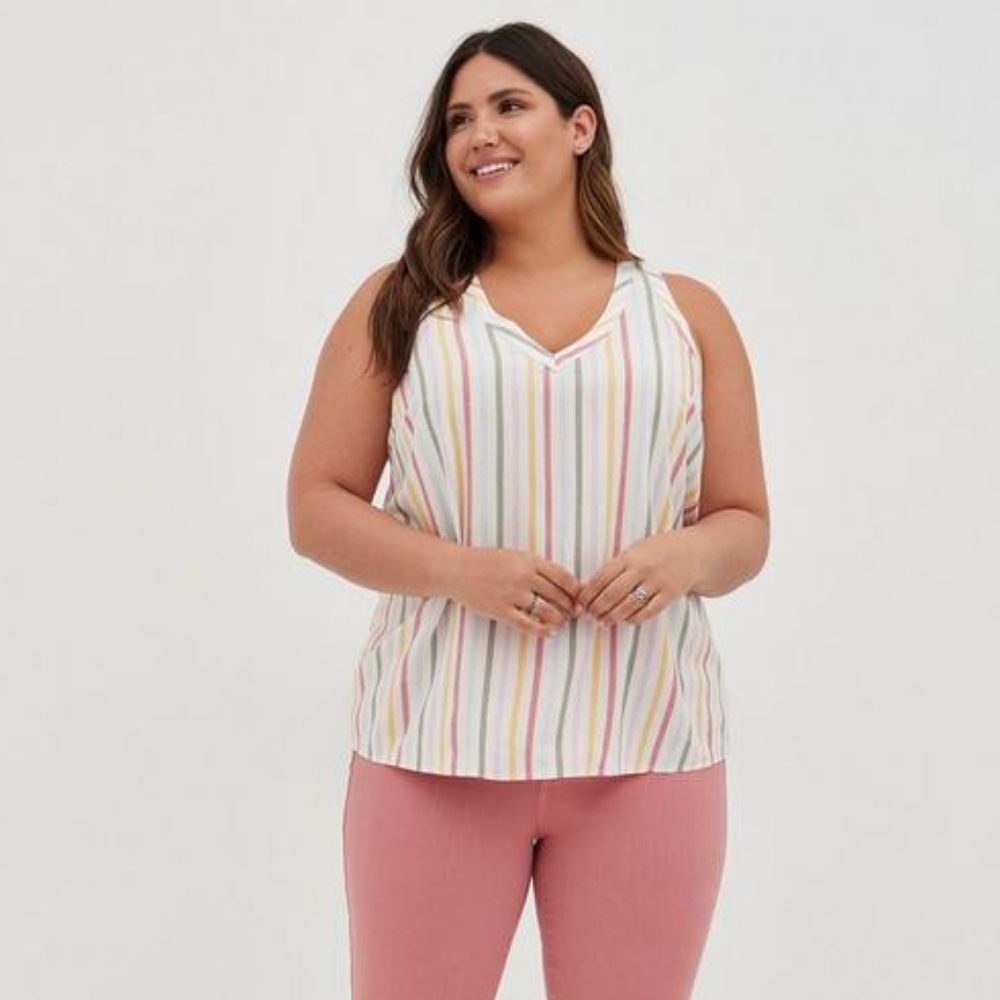 Torrid Challis Pleat Back Detail Tank Top 00X